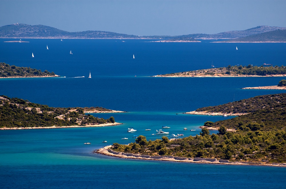 Tag 1: Biograd - Island Žut (Hiljača bay/Žutska Aba)