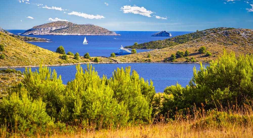 Day 2: Island Žut - Dugi otok (Nature park Telašćica / Sali)