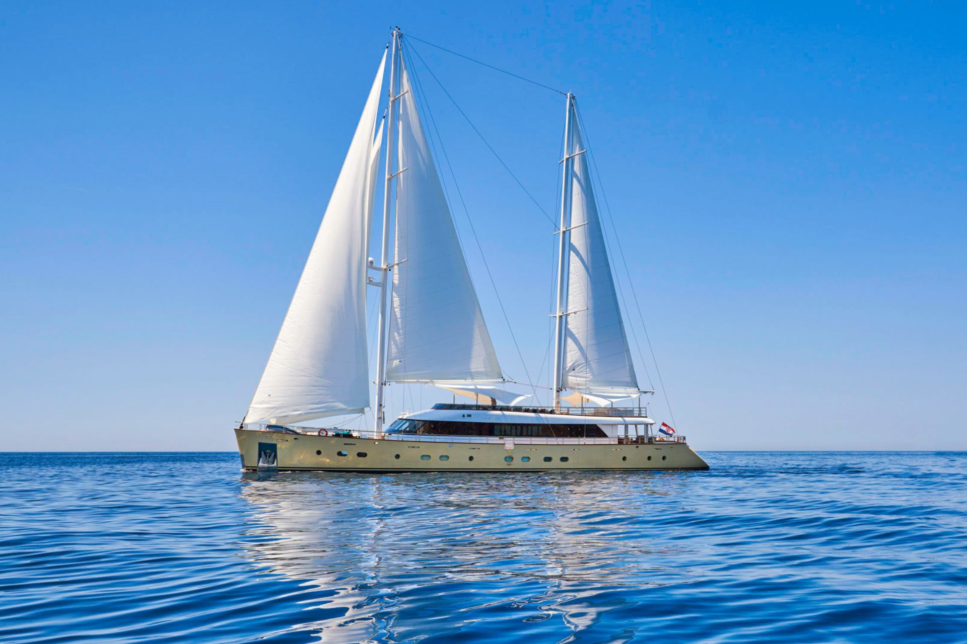 Defining Luxury in the Yachting Industry