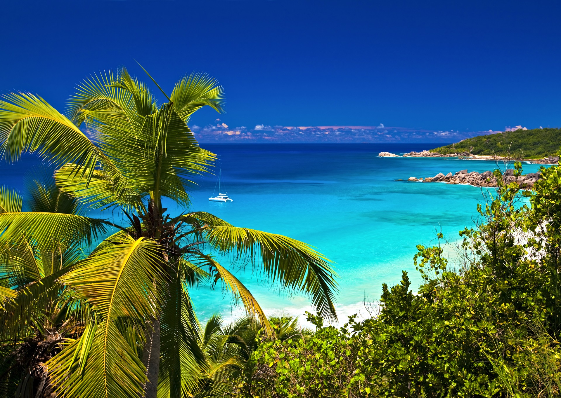 Seychelles by Yacht- Sailing into Paradise