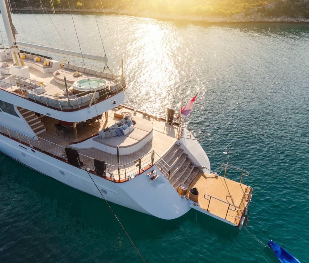 Luxury yacht charter croatia