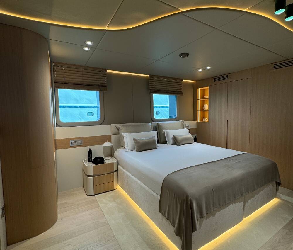 Crewed yacht charter