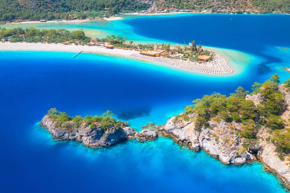 Blue lagoon in Oludeniz, Turkey.