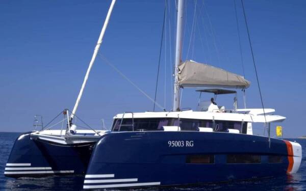 Dufour 48 Catamaran Pax