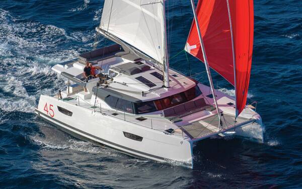 Fountaine Pajot Elba 45 Adelante