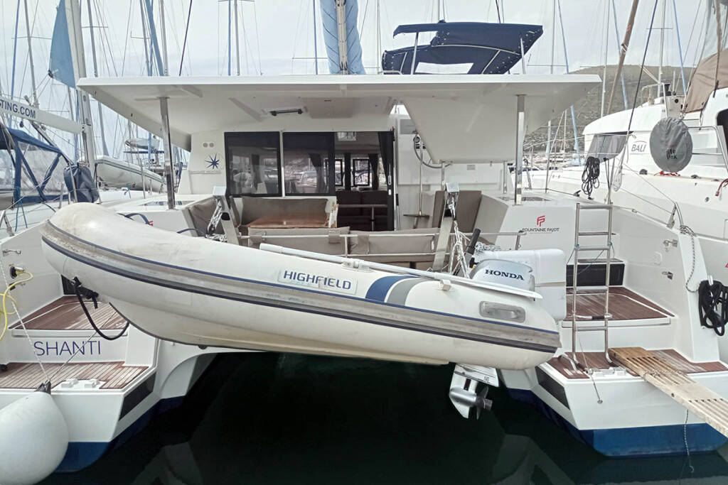 Fountaine Pajot Lucia 40 Shanti